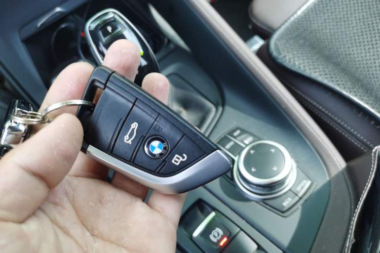 Used BMW X1 2022 sDrive25Li Leading Model Vehicle Key