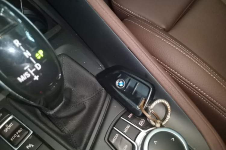 Used BMW X1 2022 sDrive25Li Leading Model Vehicle Key