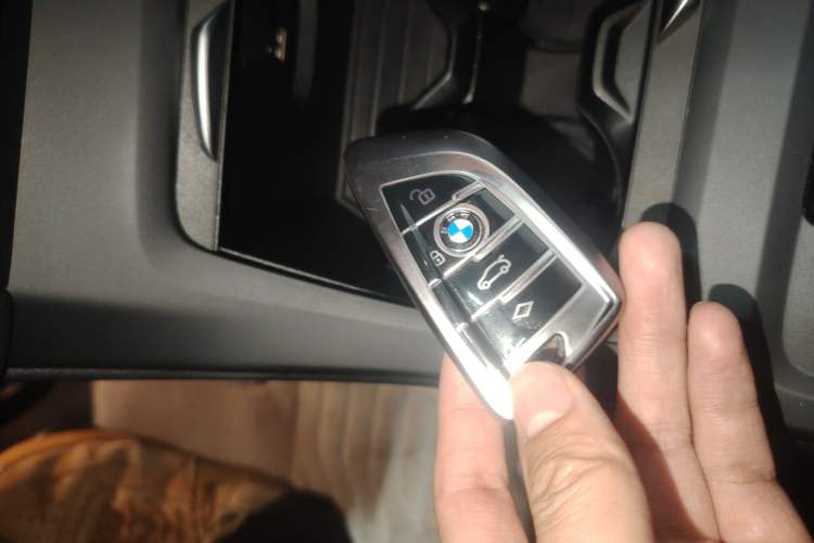 Used BMW X1 2022 sDrive25Li Leading Model Vehicle Key