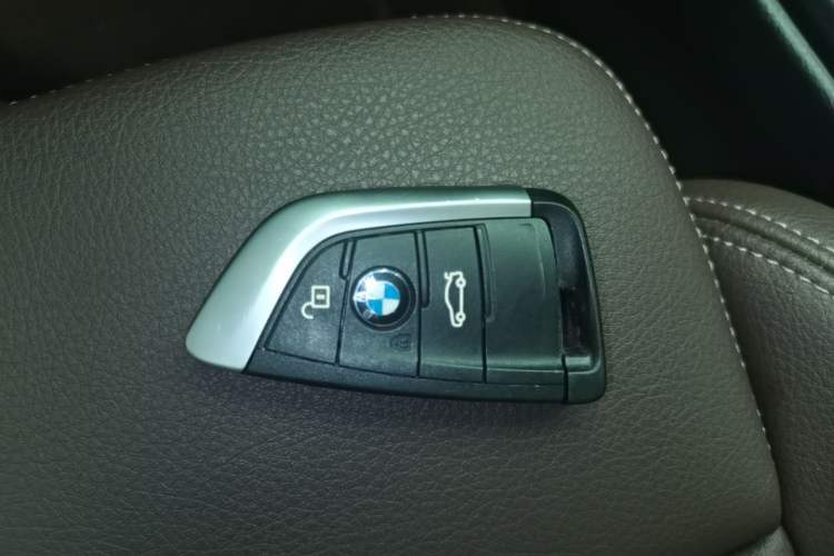 Used BMW X1 2022 sDrive25Li Leading Model Vehicle Key