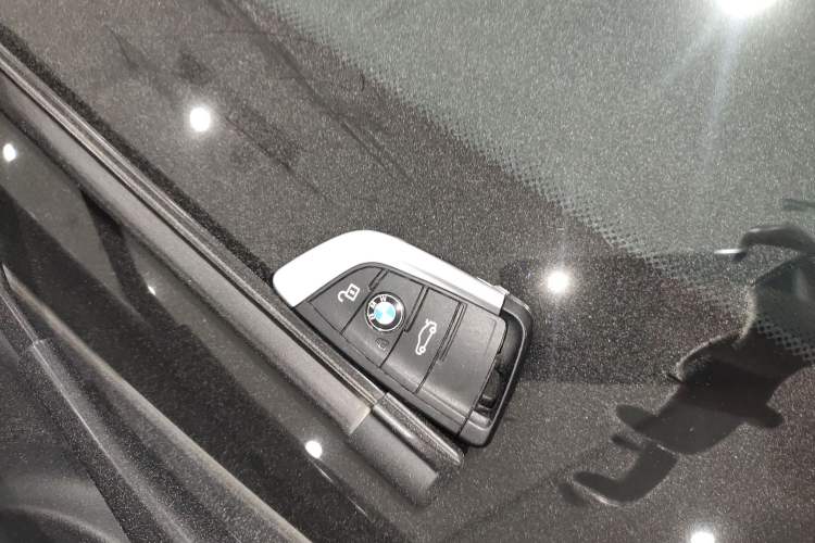 Used BMW X1 2022 sDrive25Li Leading Model Vehicle Key