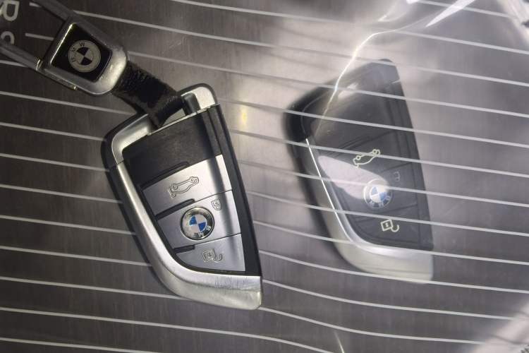 Used BMW X1 2022 sDrive25Li Leading Model Vehicle Key