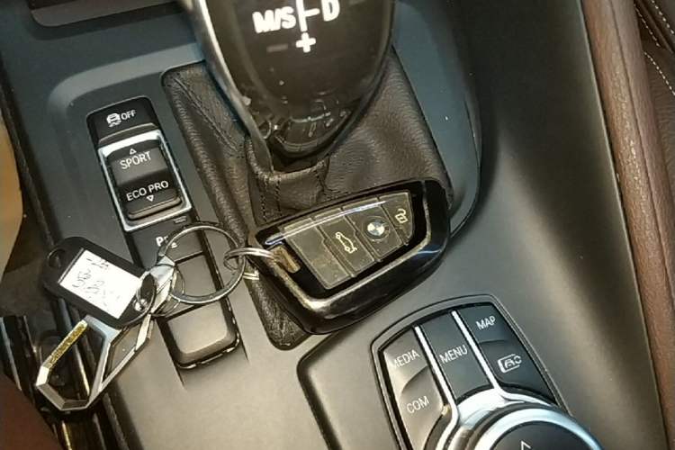 Used BMW X1 2022 sDrive25Li Leading Model Vehicle Key