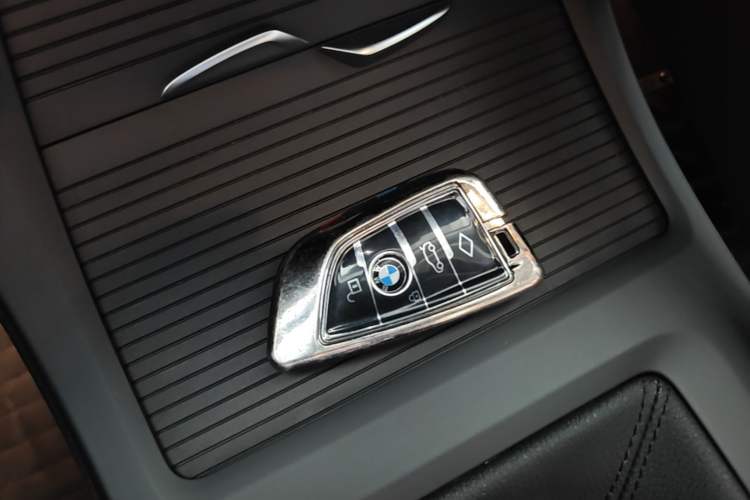 Used BMW X1 2022 sDrive25Li Leading Model Vehicle Key