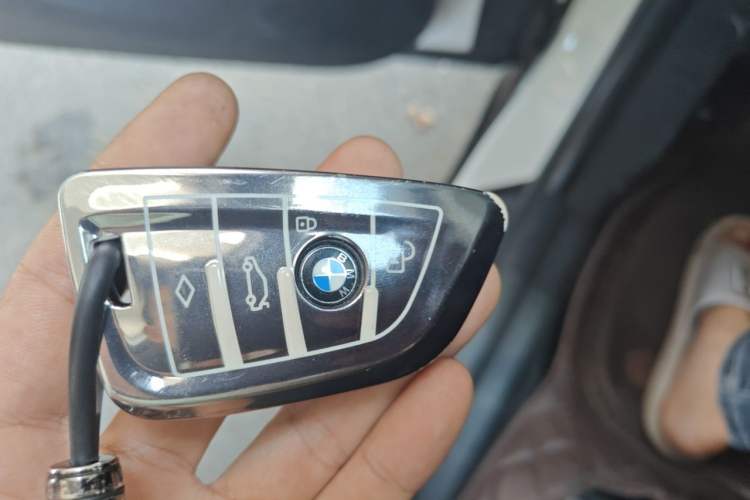 Used BMW X1 2022 sDrive25Li Leading Model Vehicle Key