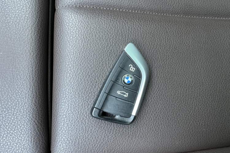 Used BMW X1 2022 sDrive25Li Leading Model Vehicle Key