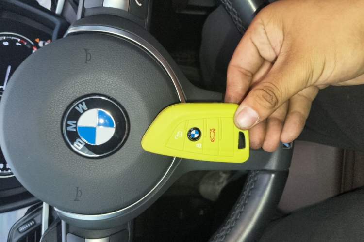 Used BMW X1 2022 sDrive25Li Leading Model Vehicle Key
