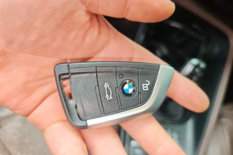 Used BMW X1 2022 sDrive20Li Luxury Model Vehicle Key