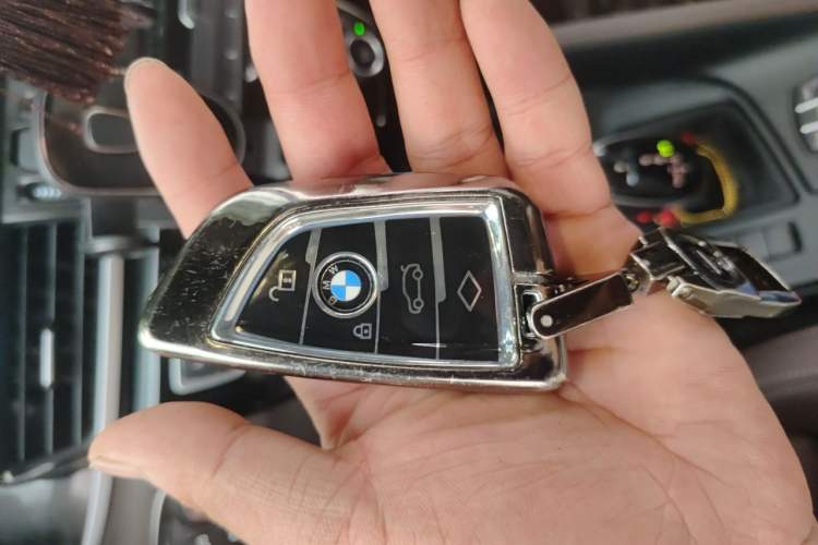 Used BMW X1 2022 sDrive25Li Leading Model Vehicle Key