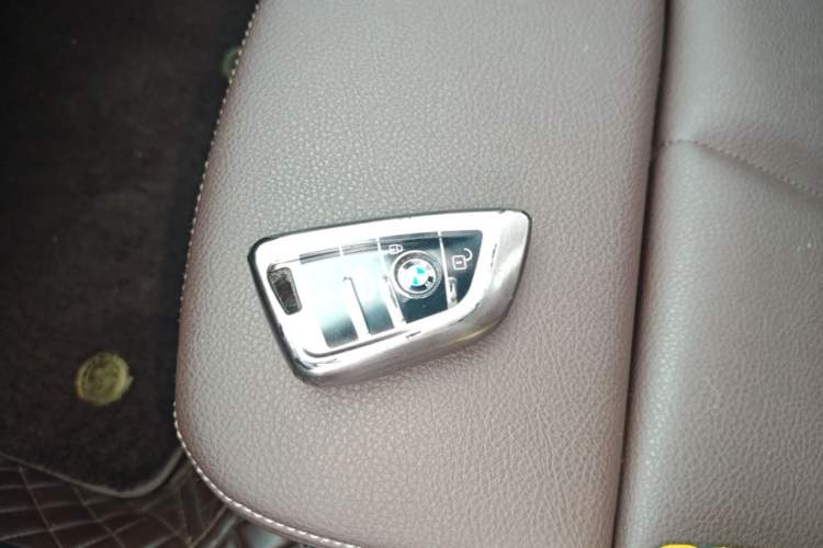 Used BMW X1 2022 sDrive25Li Leading Model Vehicle Key