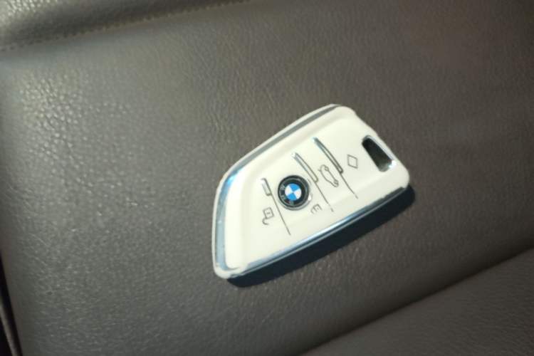 Used BMW X1 2022 sDrive25Li Leading Model Vehicle Key