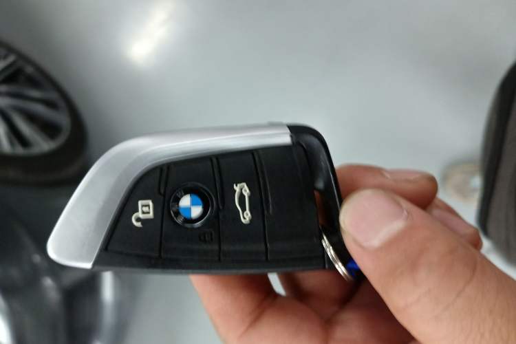 Used BMW X1 2022 sDrive25Li Leading Model Vehicle Key