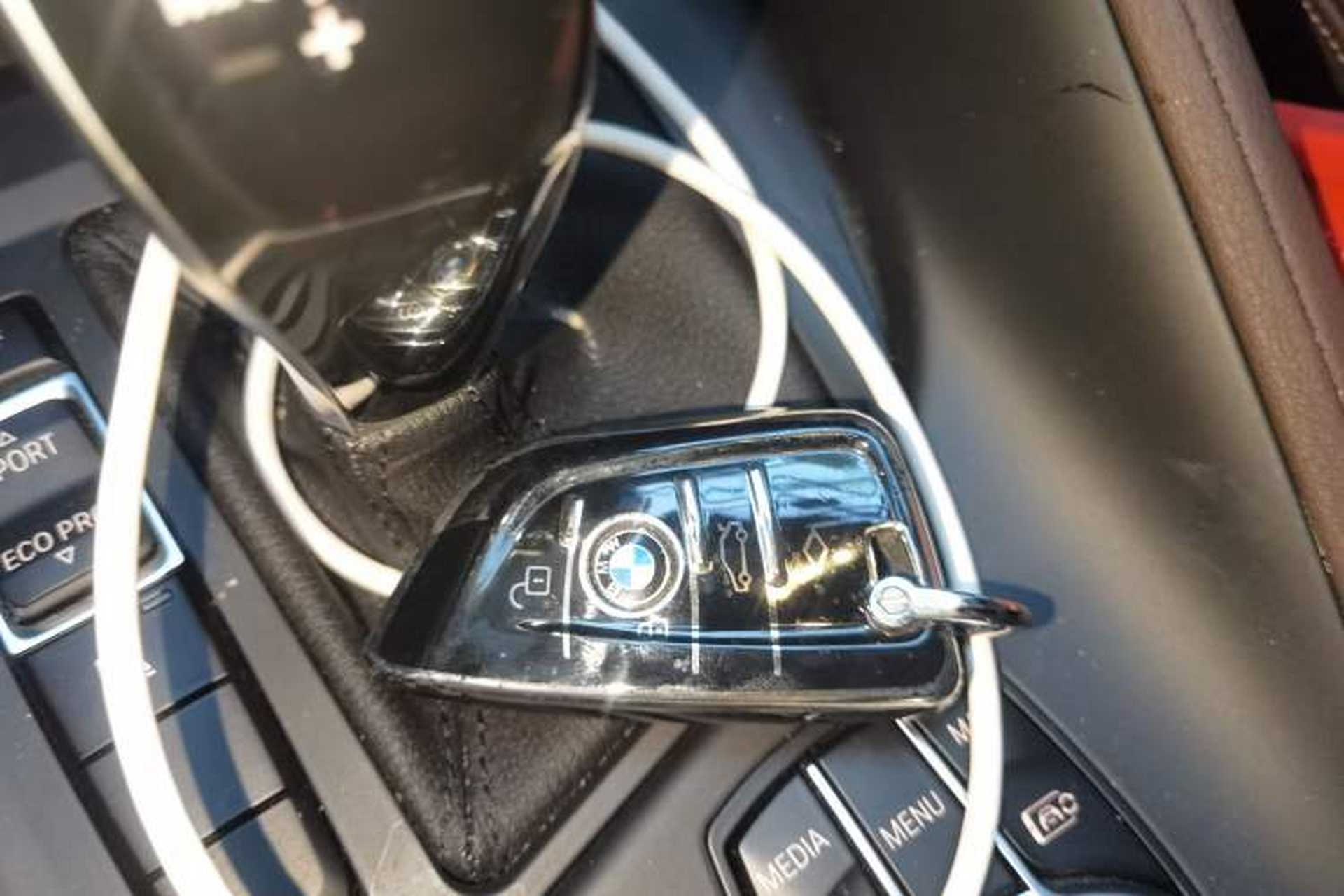 Used BMW X1 2022 sDrive25Li Leading Model Vehicle Key