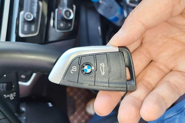 Used BMW X1 2022 sDrive25Li Leading Model Vehicle Key
