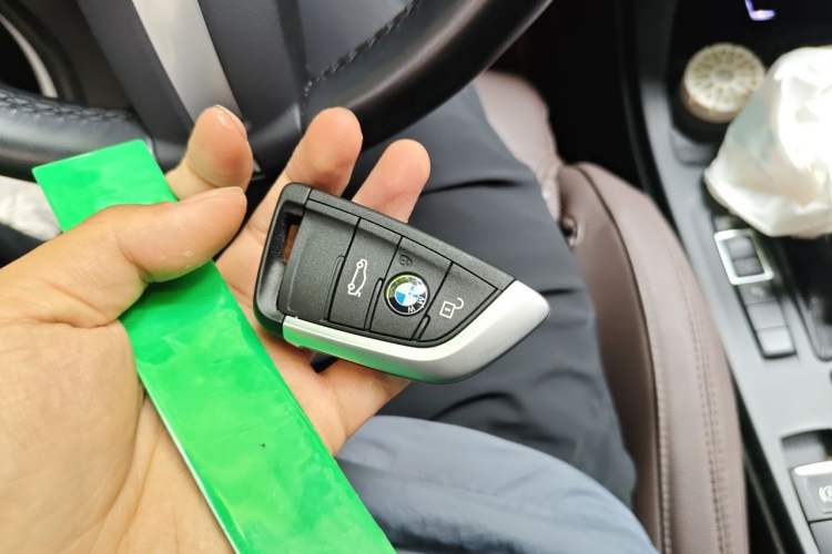 Used BMW X1 2022 sDrive25Li Leading Model Vehicle Key