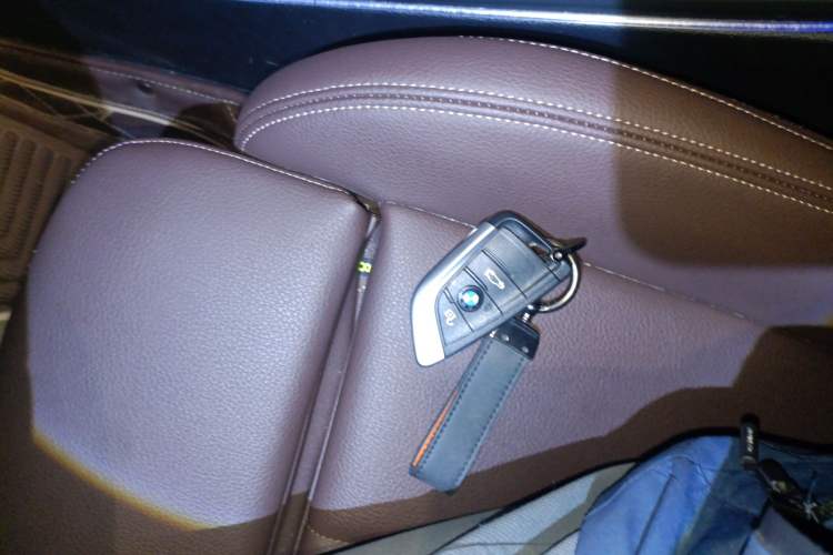 Used BMW X1 2022 sDrive25Li Leading Model Vehicle Key