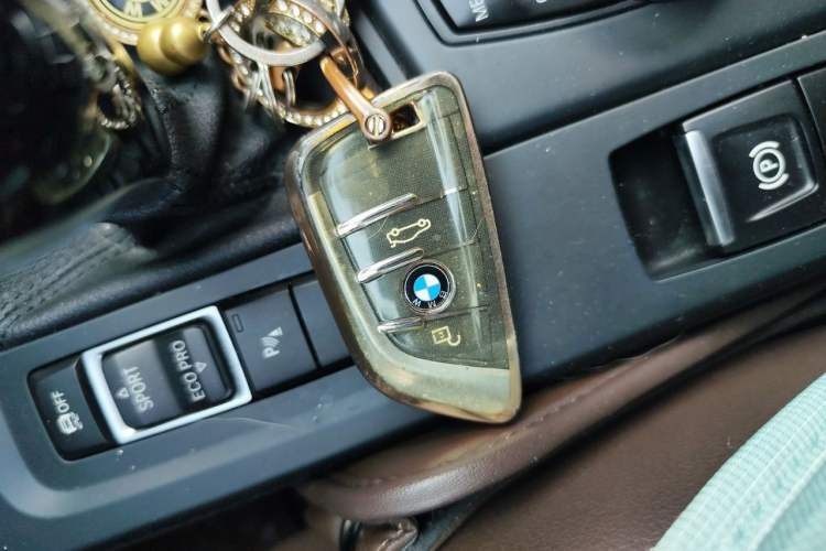 Used BMW X1 2022 sDrive25Li Leading Model Vehicle Key