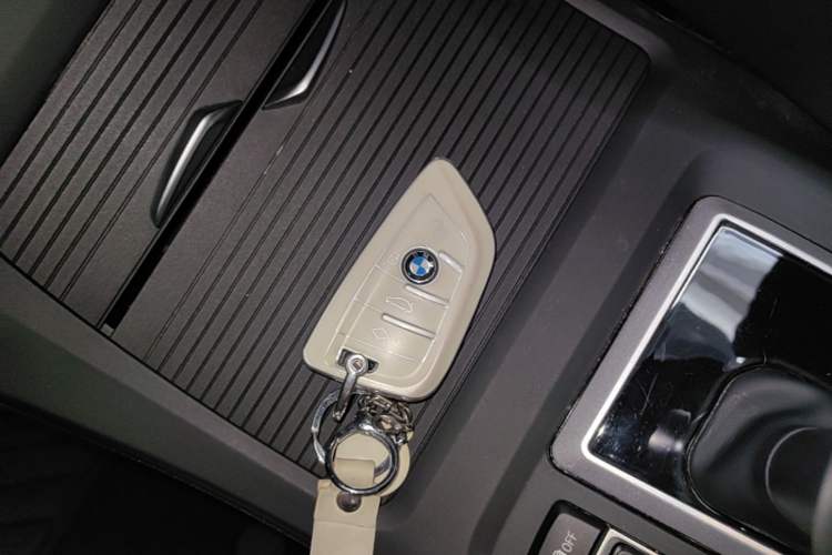 Used BMW X1 2022 sDrive25Li Leading Model Vehicle Key