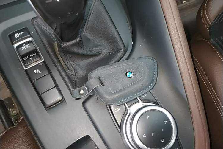 Used BMW X1 2022 sDrive25Li Leading Model Vehicle Key