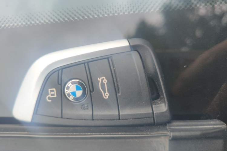 Used BMW X1 2022 sDrive25Li Leading Model Vehicle Key