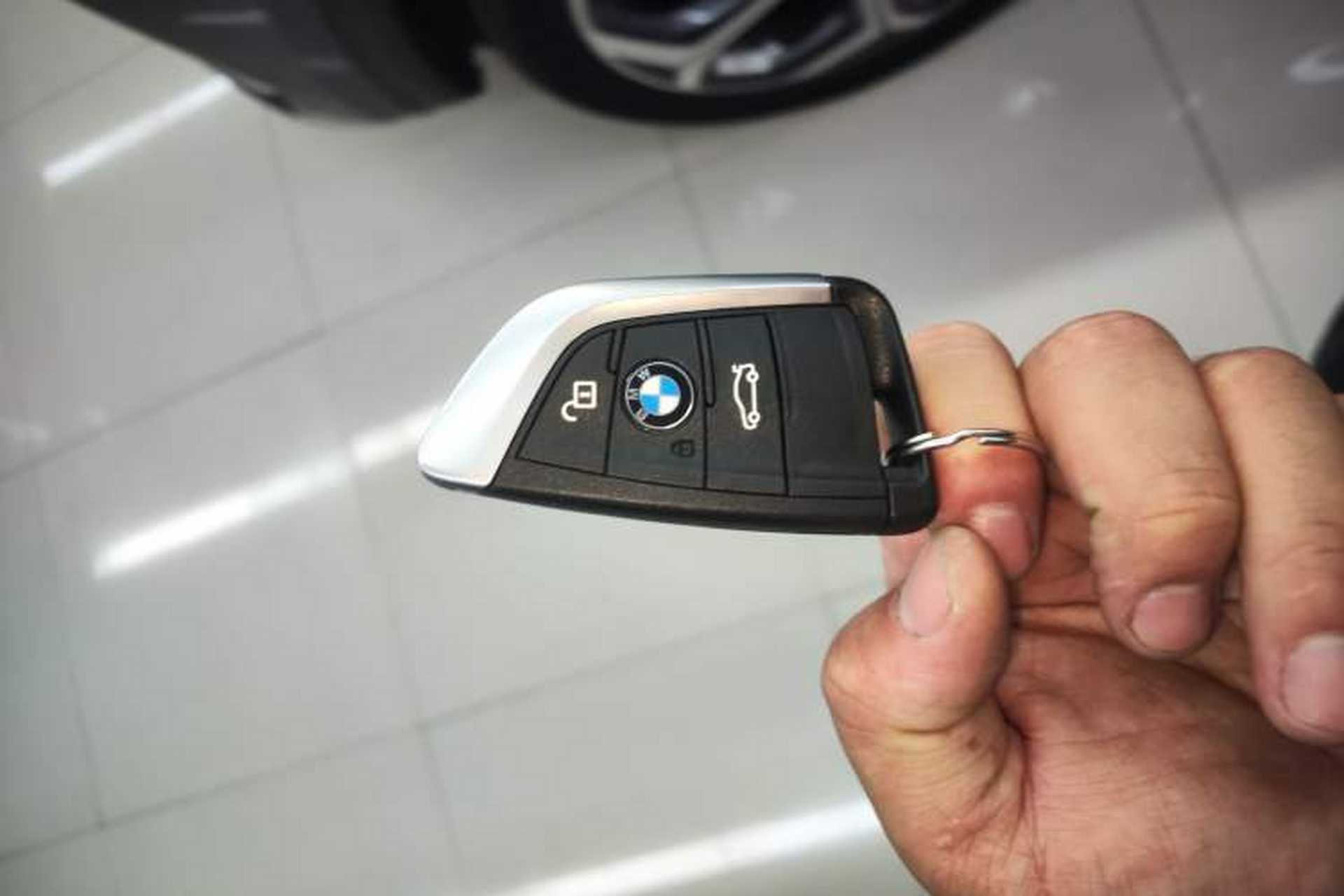 Used BMW X1 2022 Updated xDrive25Li Premium Edition Vehicle Key