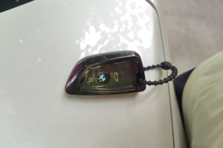 Used BMW X1 2022 sDrive25Li Leading Model Vehicle Key