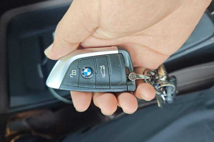 Used BMW X1 2022 sDrive25Li Leading Model Vehicle Key