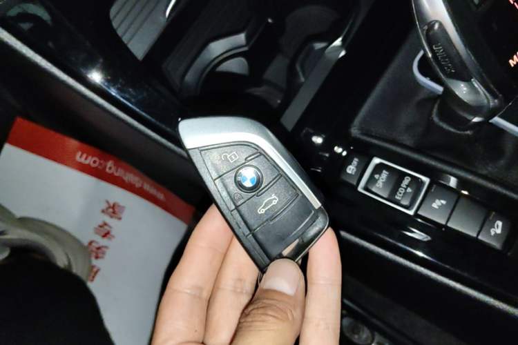 Used BMW X1 2022 xDrive25Li Luxury Model Vehicle Key