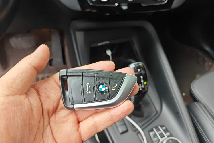 Used BMW X1 2022 sDrive25Li Leading Model Vehicle Key