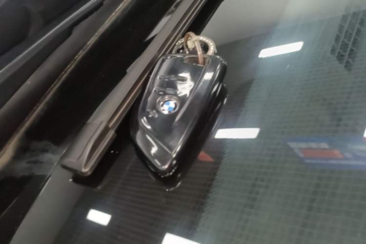 Used BMW X1 2022 sDrive25Li Leading Model Vehicle Key