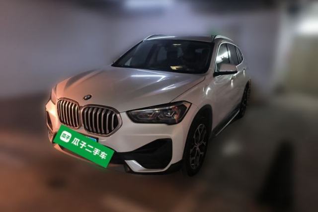 BMW X1 2022 sDrive25Li Leading Model с пробегом