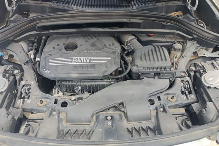 Used BMW X1 2022 sDrive20Li Fashion Model Engine Bay