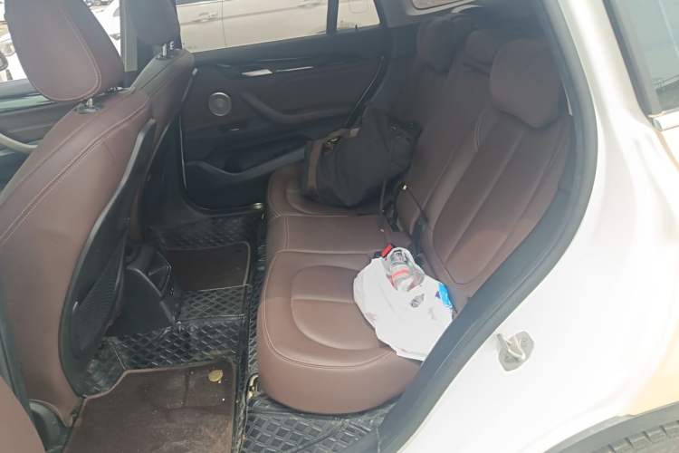 Used BMW X1 2022 sDrive20Li Fashion Model Left Rear Seat