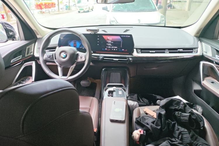Used BMW X1 2023 sDrive25Li X Design Package Center Console