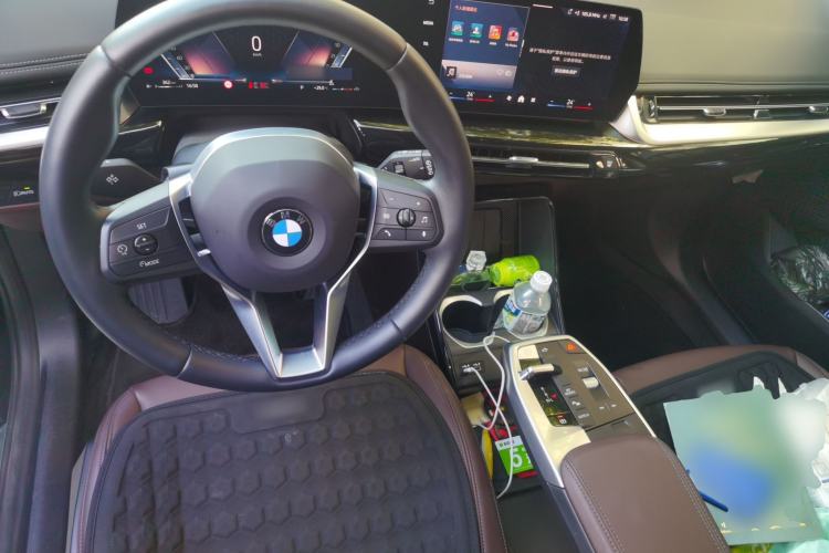 Used BMW X1 2023 sDrive25Li X Design Package Center Console
