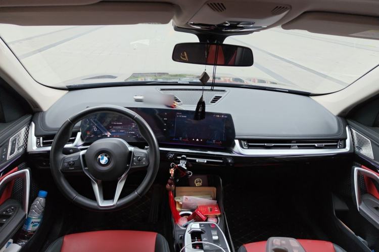 Used BMW X1 2023 sDrive25Li X Design Package Center Console