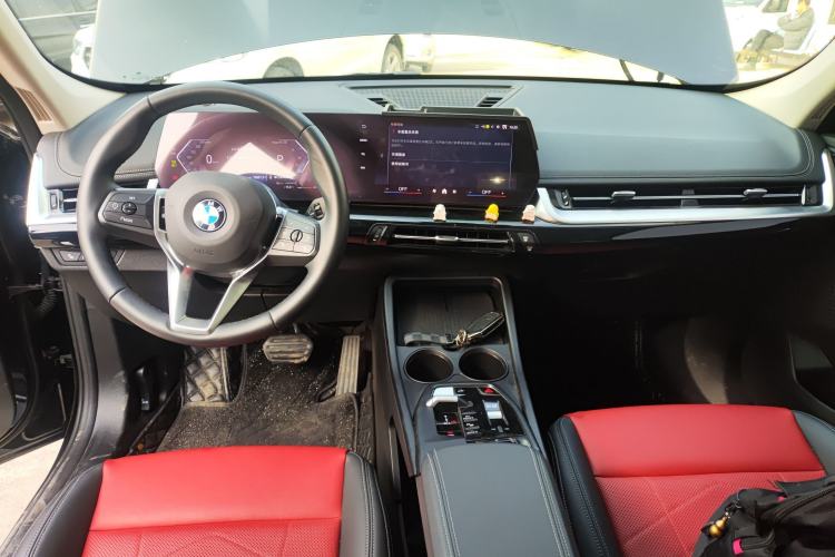 Used BMW X1 2023 sDrive20Li X Design Package Center Console
