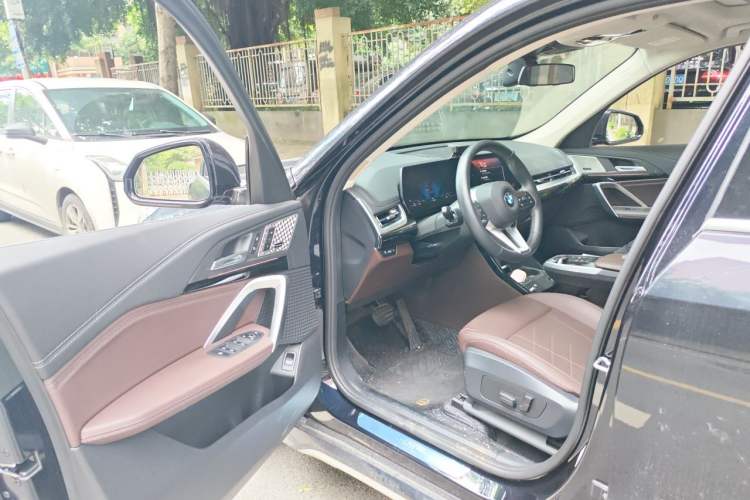 Used BMW X1 2023 sDrive25Li X Design Package Driver Seat