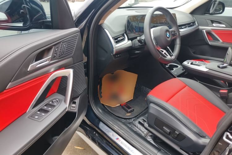 Used BMW X1 2023 sDrive25Li M Sport Package Driver Seat