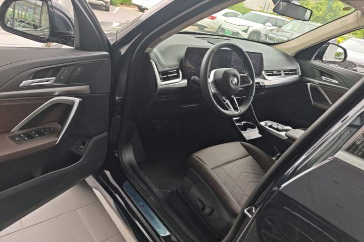 Used BMW X1 2023 sDrive25Li M Sport Package Driver Seat