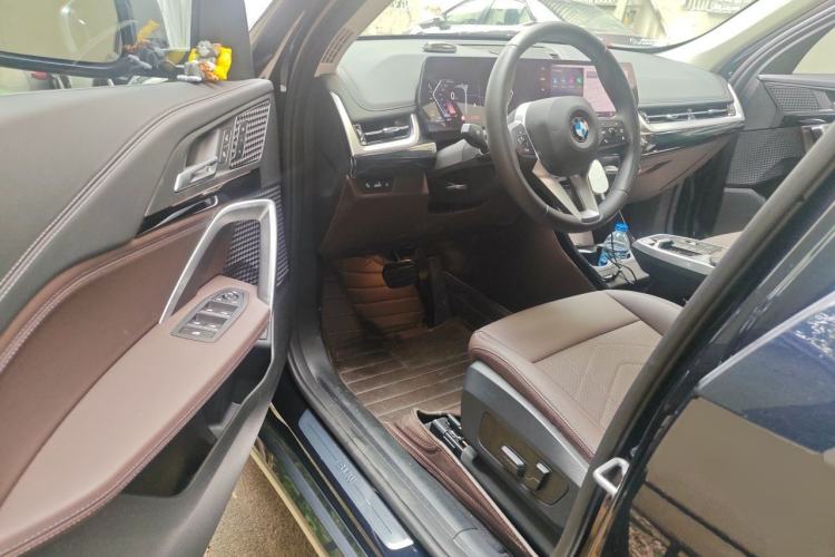 Used BMW X1 2023 sDrive20Li X Design Package Driver Seat