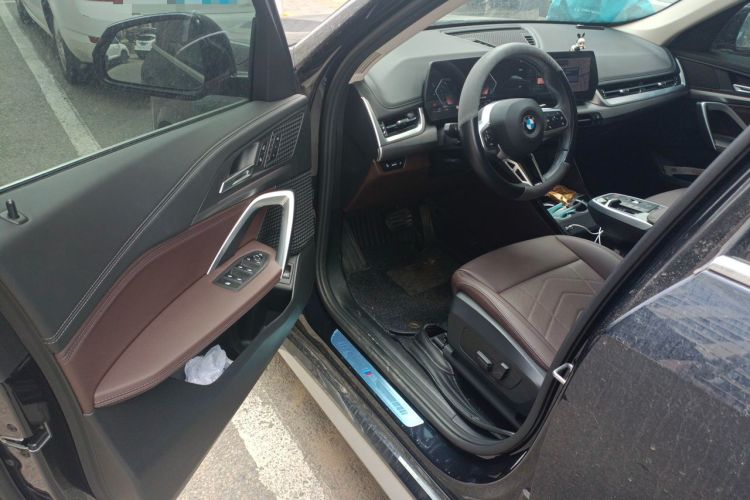 Used BMW X1 2023 sDrive25Li M Sport Package Driver Seat