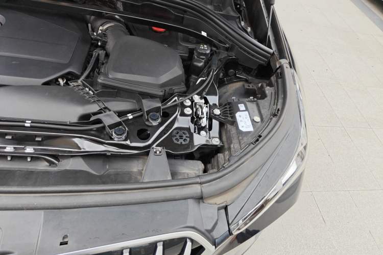Used BMW X1 2023 sDrive25Li X Design Package Engine Bay Left