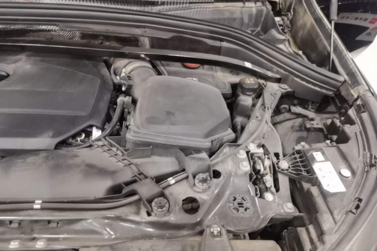 Used BMW X1 2023 xDrive25Li M Sport Package Engine Bay Left