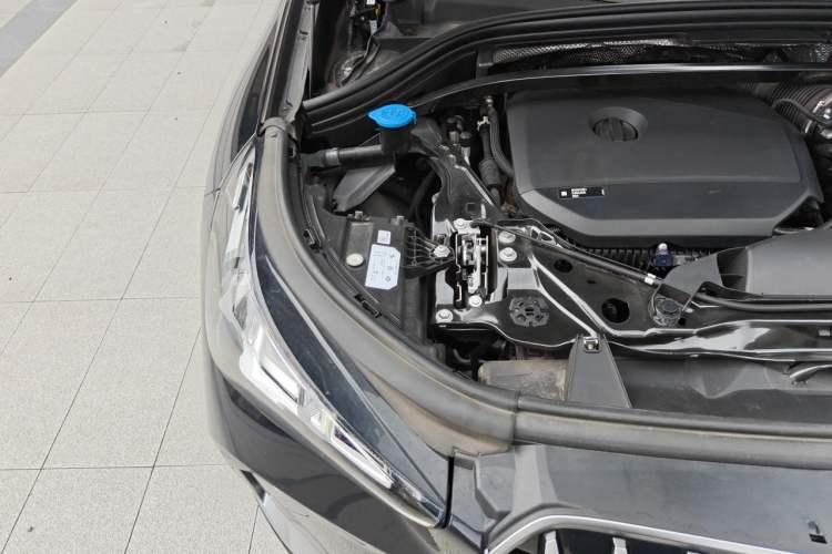 Used BMW X1 2023 sDrive25Li X Design Package Engine Bay Right