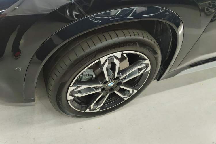 Used BMW X1 2023 sDrive25Li M Sport Package Exterior 4