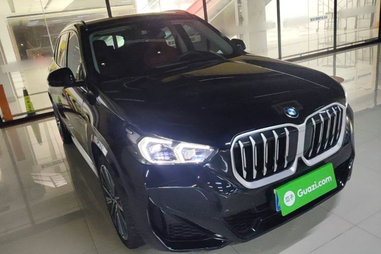 Used BMW X1 2023 xDrive25Li M Sport Package Front Right 45 Deg