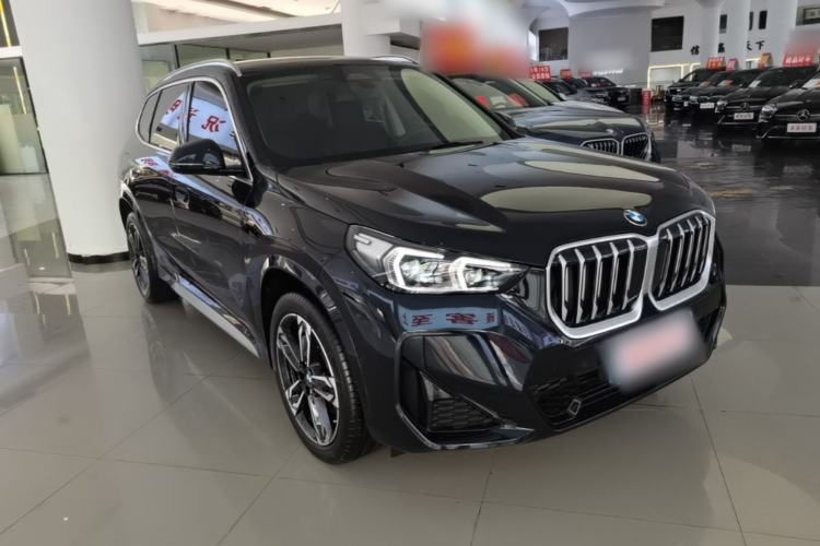Used BMW X1 2023 sDrive25Li M Sport Package Front Right 45 Deg