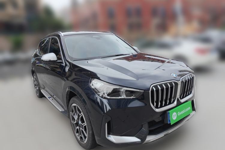 Used BMW X1 2023 sDrive25Li X Design Package Front Right 45 Deg