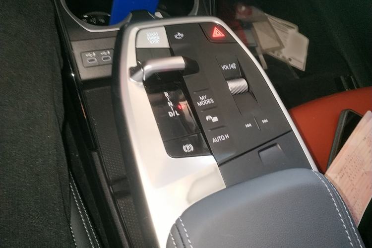 Used BMW X1 2023 sDrive25Li M Sport Package Gear Lever